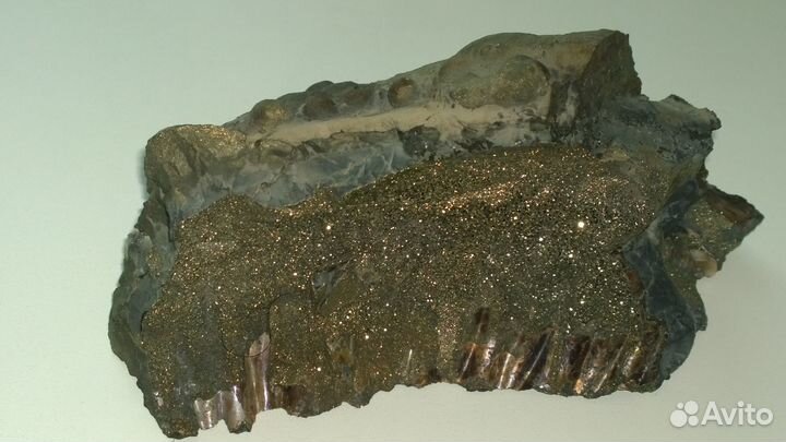 * минералы, камни И самоцветы урала .***