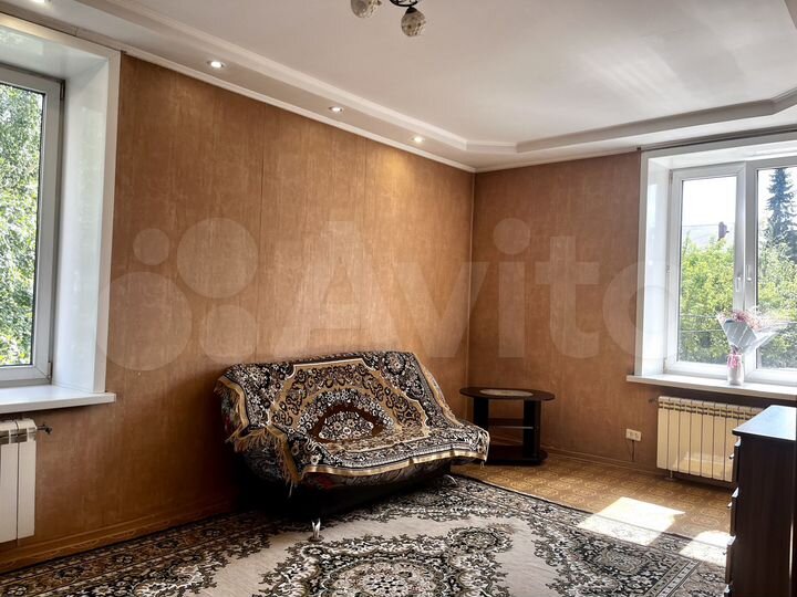 3-к. квартира, 79 м², 2/5 эт.