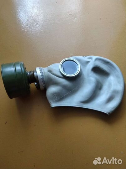 Противогаз