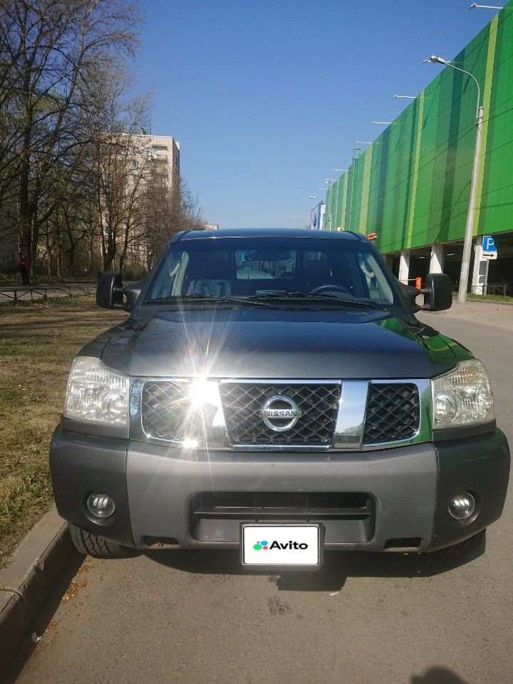 Nissan Titan