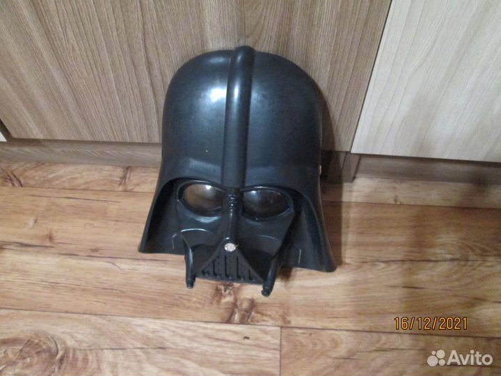 Карнавальная маска