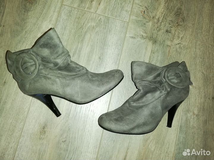Ботинки, ботильоны серые р. 38