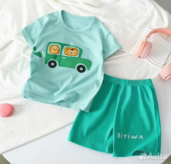 Детская одежда и обувь