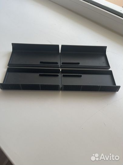 Ограничитель в багажник для мелкого груза