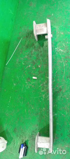 Усилитель заднего бампера Peugeot 308