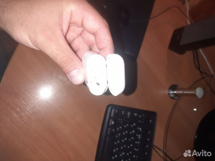 Наушники apple airpods