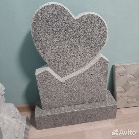 Сердце Памятник