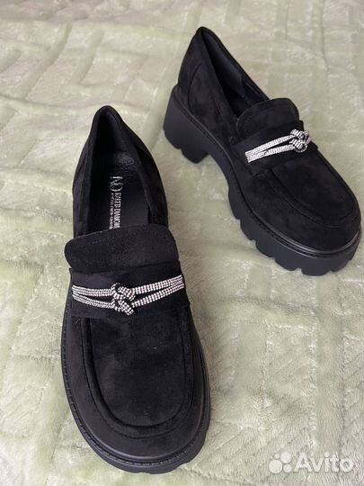 Лоферы женские 37 размер черные