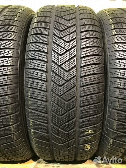 Pirelli Scorpion Winter 255/55 R19 111V