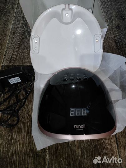 Уф лампа для маникюра Runail professional