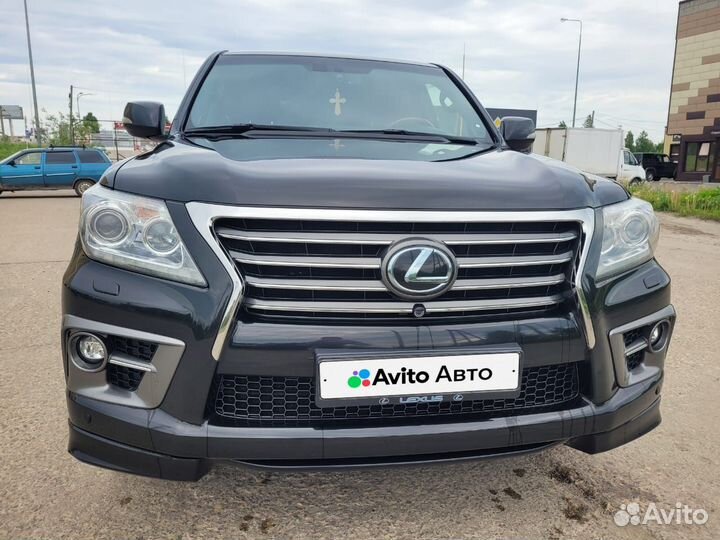 Lexus LX 5.7 AT, 2014, 181 900 км