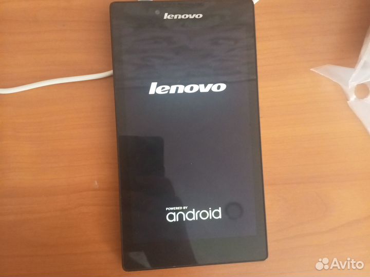 Планшет lenovo