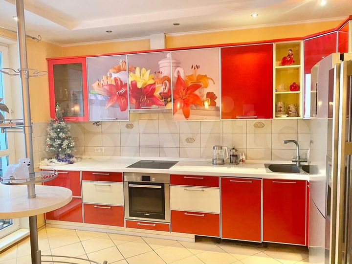 3-к. квартира, 92,5 м², 12/17 эт.