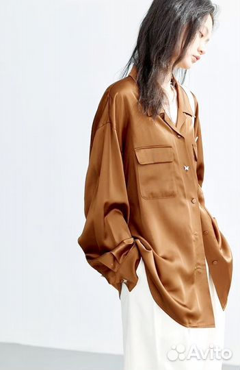 Атласная блузка