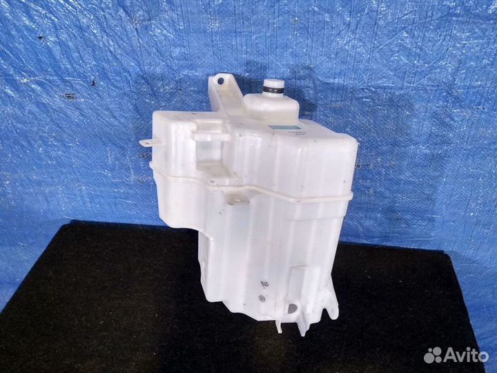 Бачок стеклоомывателя Toyota RAV4 4 са40 2012