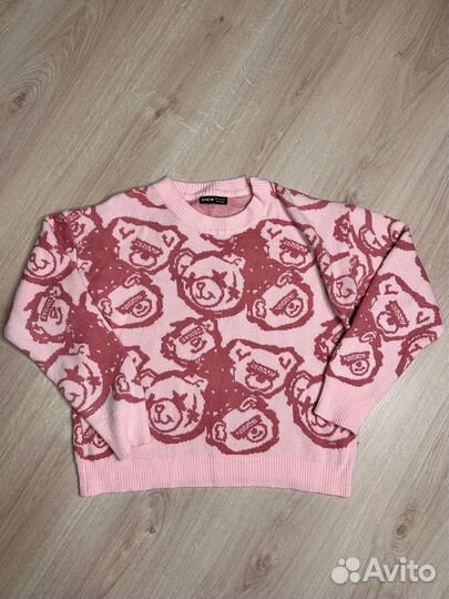 Свитер женский