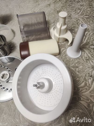 Терки,зап.части от мясорубки,соковыжималки