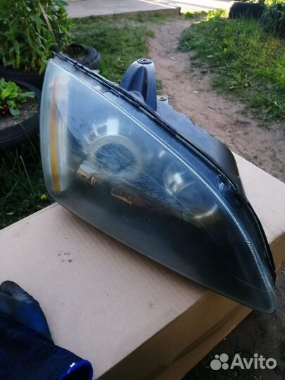 Фары ford focus 2