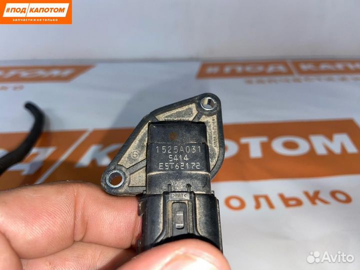 Расходомер воздуха Mitsubishi Outlander 1525A031