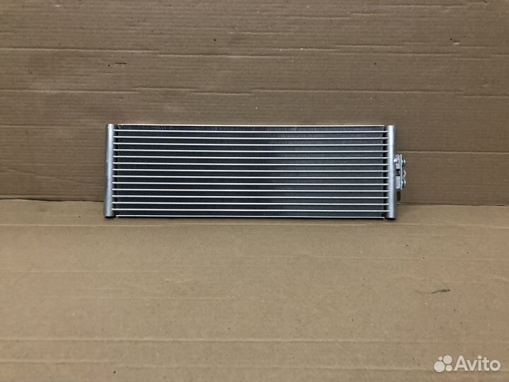 Масляный радиатор охлаждения W204/W212/W218/W231