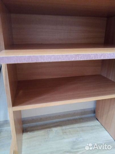 Столик с полками Компьютерный стол