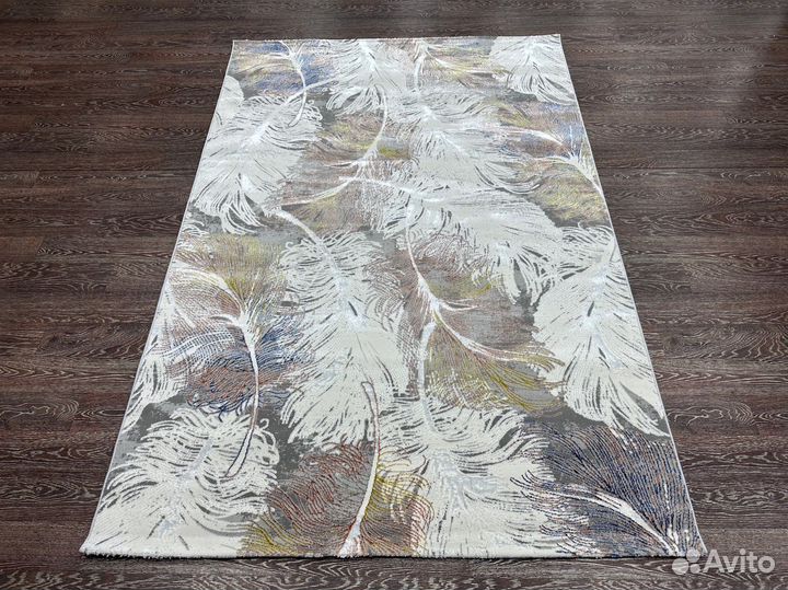 Ковер яркий, Турция