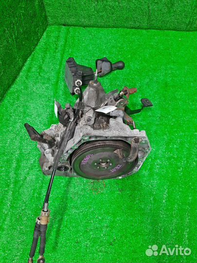 Механическая коробка МКПП nissan note ZE11 hr16de