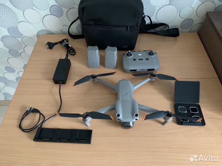 Продаю DJI Mavic air 2s fly more combo
