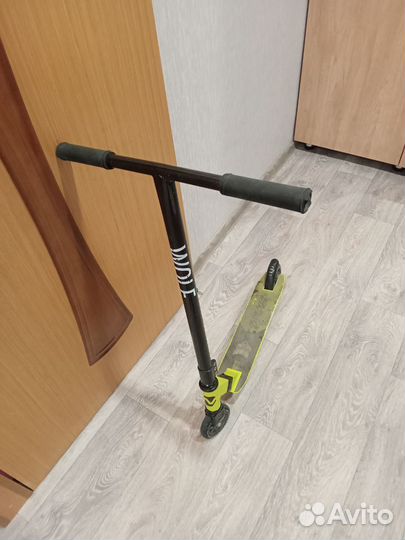 Трюковой самокат