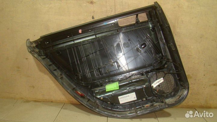 Обшивка двери задней правой Audi A6 (C5)