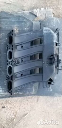 Впускной коллектор Renault Megane 2