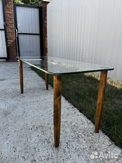 Журнальный столик стеклянный