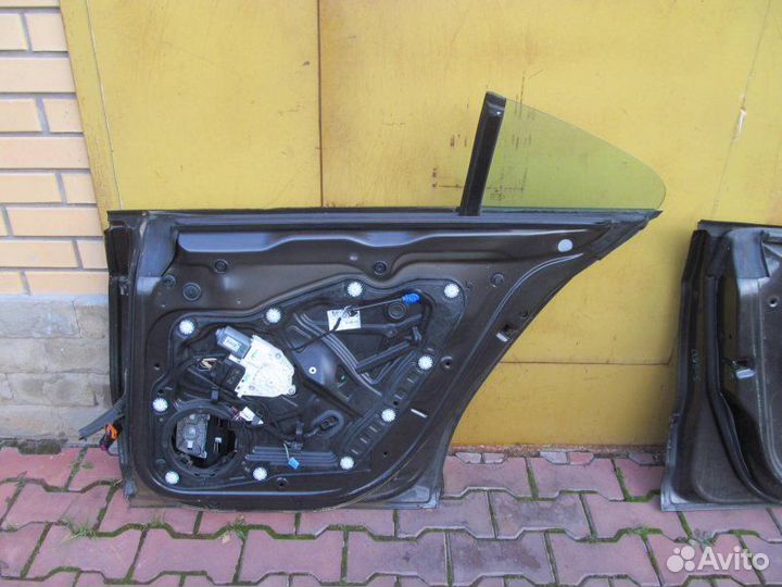 Дверь задняя правая Volkswagen Passat CC 2008