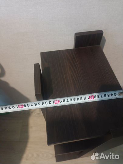 Стеллаж на колесиках