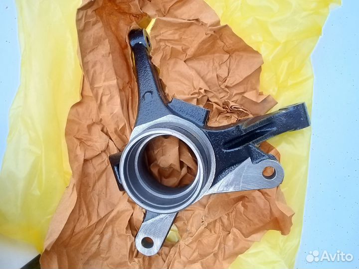 Поворотный кулак правый daewoo matiz