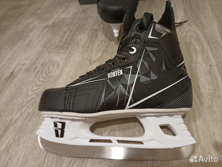 Коньки хоккейные ICE blade