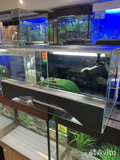 Террариум для игуаны, хамелеона, агамы, змей и т.д