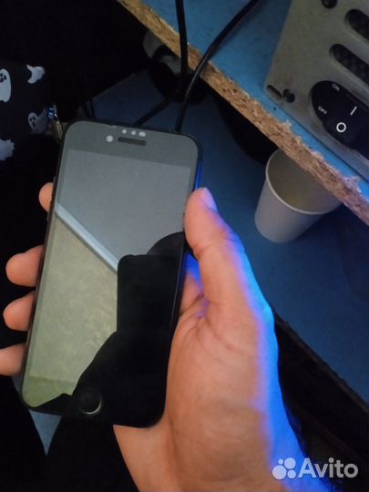 Телефон iPhone 7 32GB