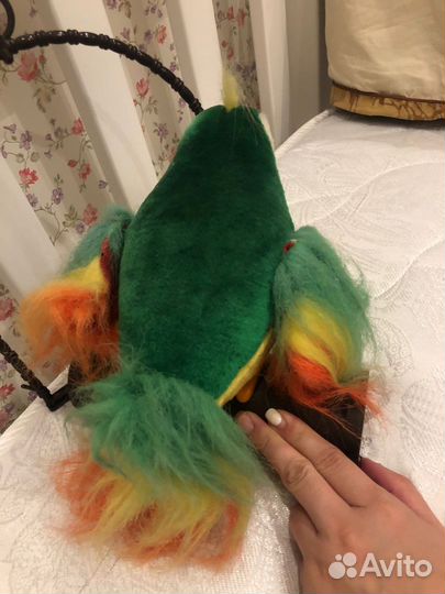 Говорящий попугай игрушка