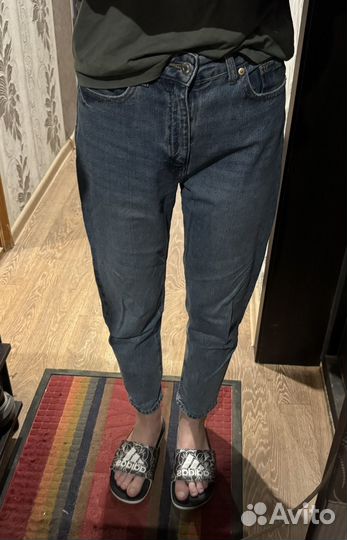 Джинсы mom hm