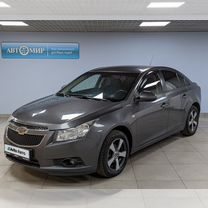 Chevrolet Cruze 1.8 MT, 2011, 206 245 км, с пробегом, цена 619 000 руб.