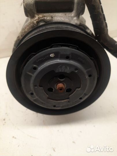 Компрессор кондиционера Land Rover Discovery