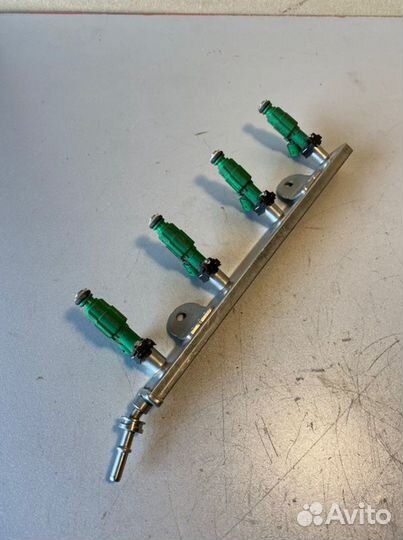 Топливная рампа Hyundai I40 2.0