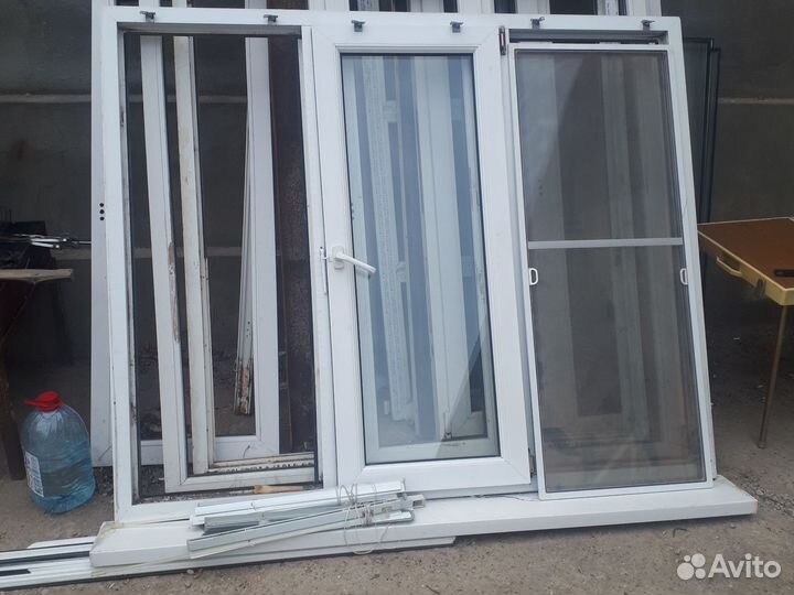 Пластиковые окна и дверь