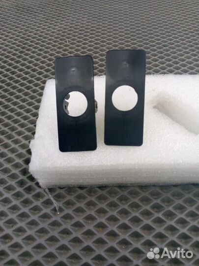 Кронштейн парктроника центральный Geely Emgrand SS