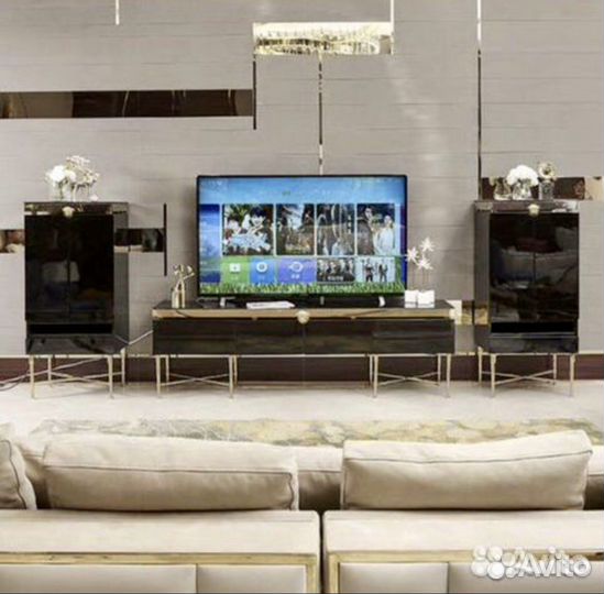 Консоль Versace