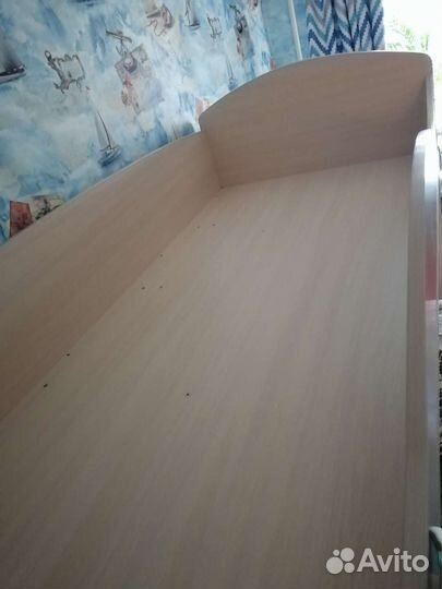 Детская кровать 3 в 1 со столом и шкафом