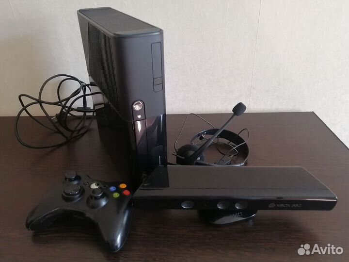 Xbox 360 прошитый freeboot + Kinect