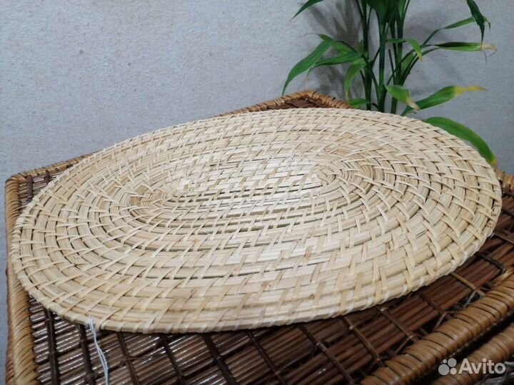 Поднос, плетеные подставки/салфетки