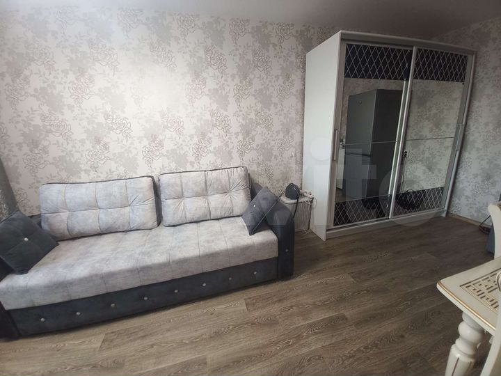 Комната 17 м² в 4-к., 8/9 эт.